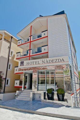 Nadezda Hotel