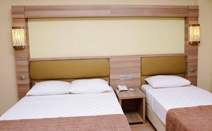Banu Hotel