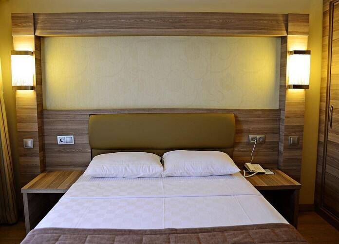 Banu Hotel