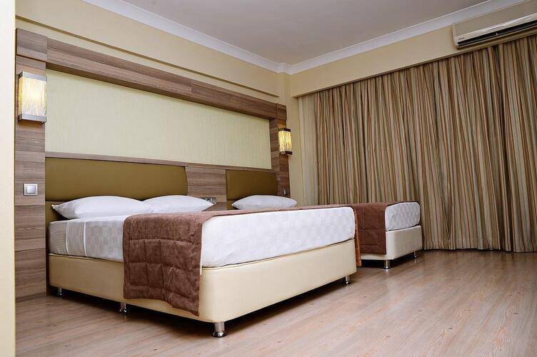 Banu Hotel