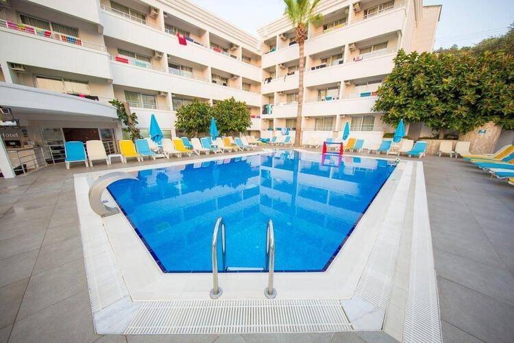 Banu Hotel