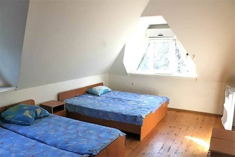 Гостиница Лебедь