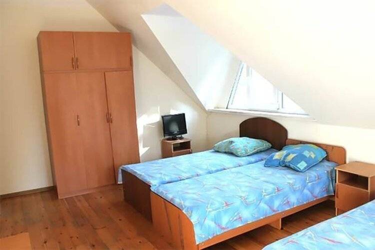 Гостиница Лебедь