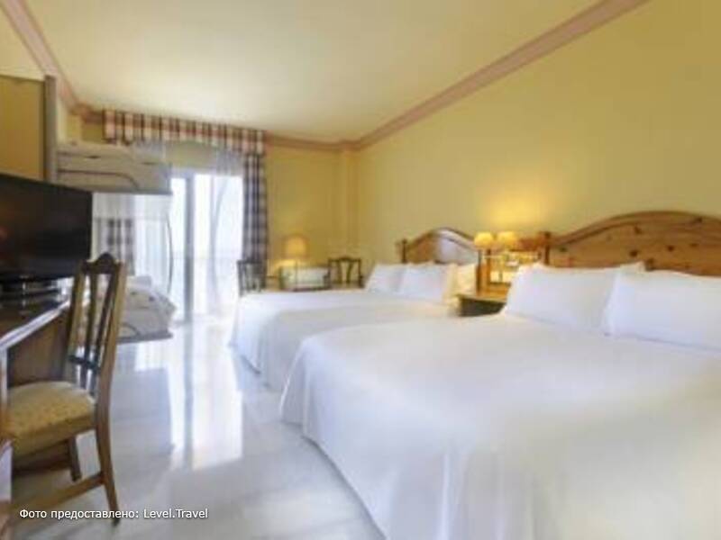 Фотография Tryp Guadalmar Hotel