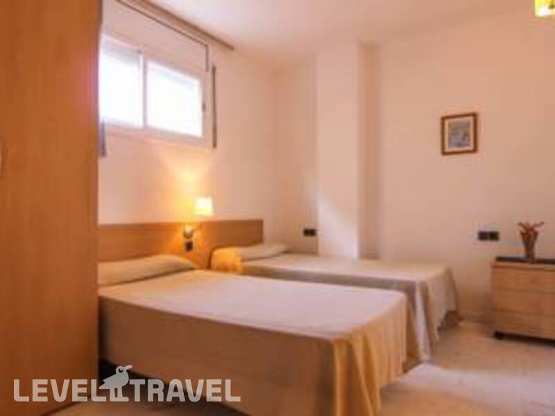 Фотография Apartamentos S'Abanell Central Park