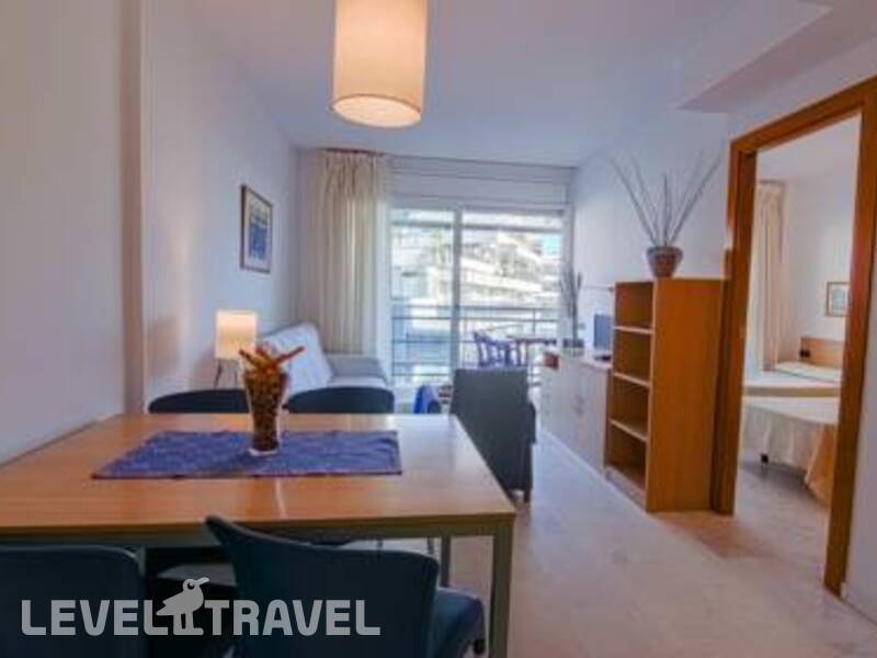 Фотография Apartamentos S'Abanell Central Park