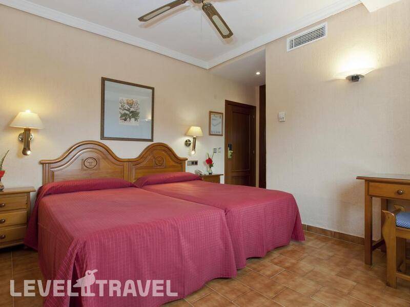 Фотография Diverhotel Marbella Фотография Diverhotel Marbella