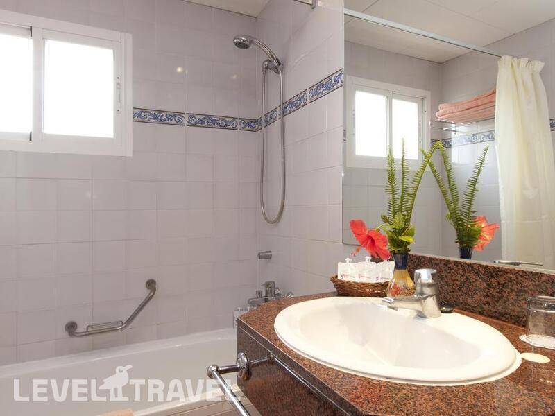 Фотография Diverhotel Marbella Фотография Diverhotel Marbella