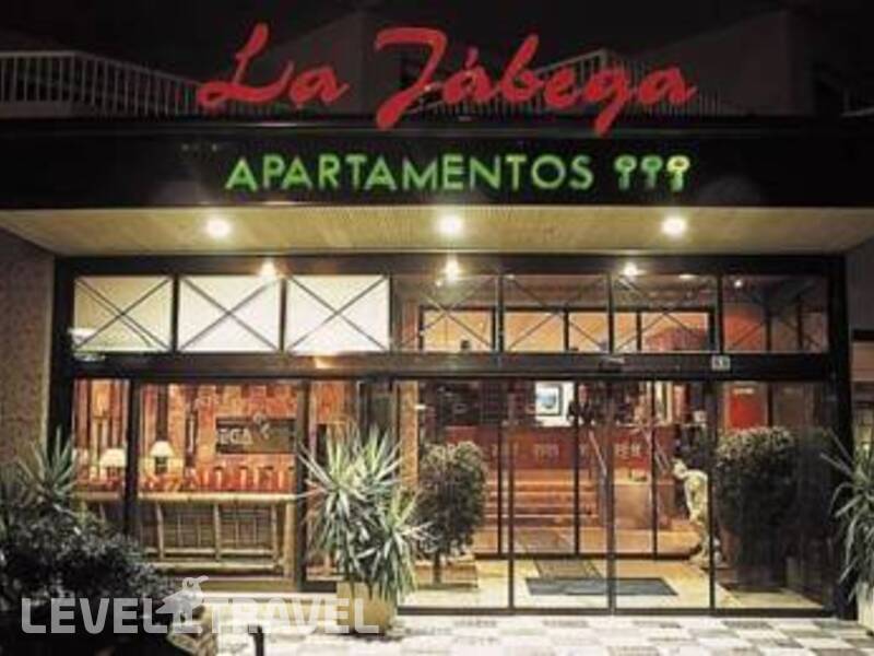 Фотография Apartamentos La Jabega