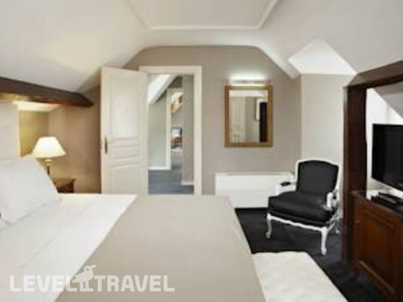 Фотография Melia Paris Notre-Dame (Ex.Melia Colbert Hotel)