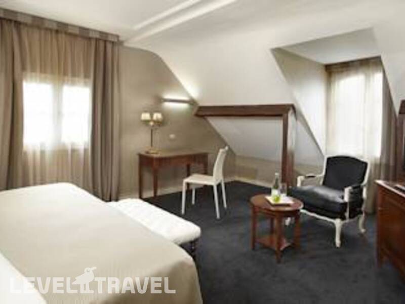 Фотография Melia Paris Notre-Dame (Ex.Melia Colbert Hotel)
