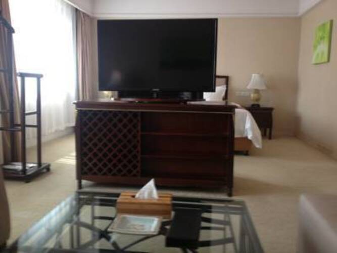 Days Hotel Frontier Pudong