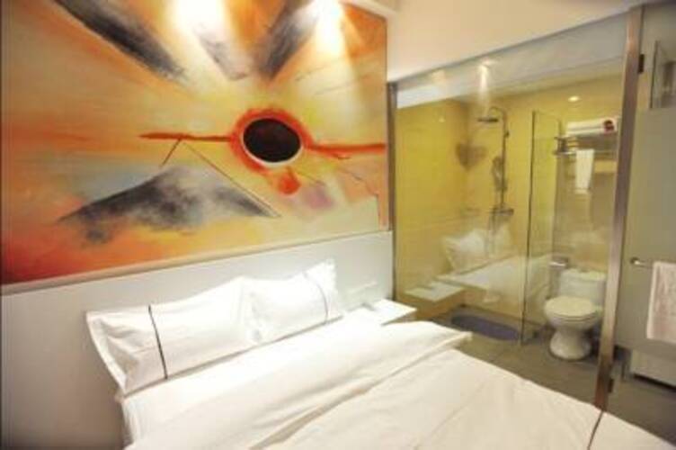Spring Time Hotel