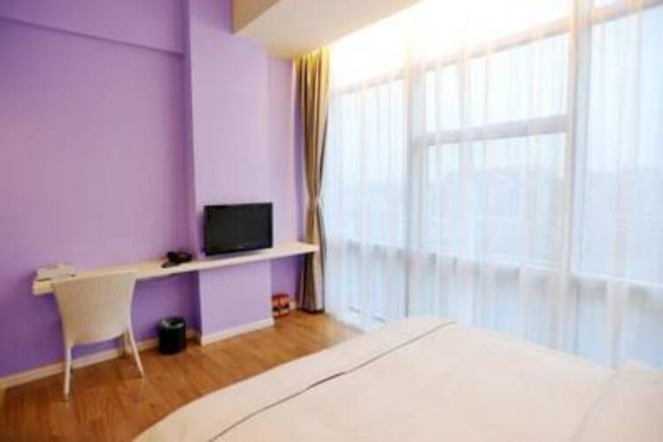 Spring Time Hotel