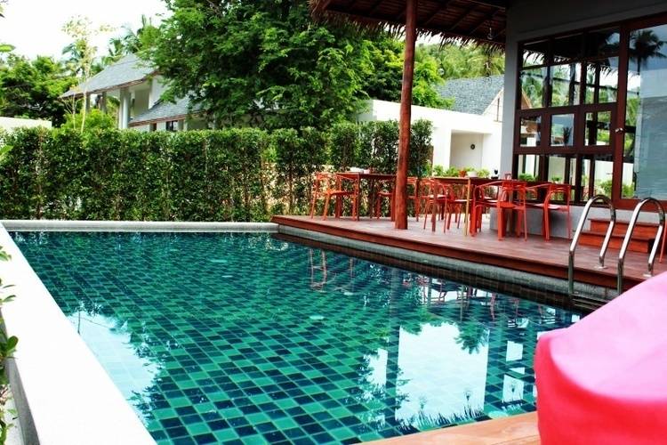 Floral Hotel Pool Villa Baan Talay Pool Villa