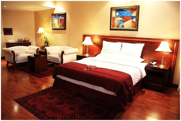 Trianon Hotel