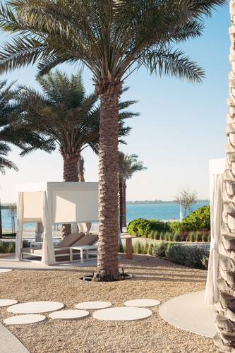 Erth Abu Dhabi (Ex.Armed Forces Officers Club & Hotel)