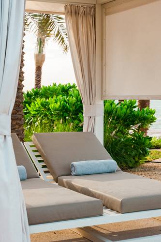 Erth Abu Dhabi (Ex.Armed Forces Officers Club & Hotel)