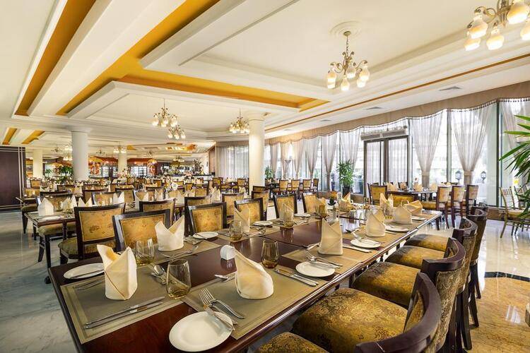Erth Abu Dhabi (Ex.Armed Forces Officers Club & Hotel)