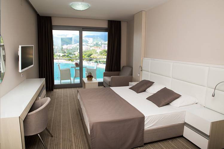 Ponta Nova Hotel