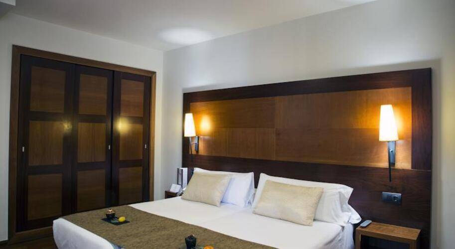 Bcn Urban Del Comte — фото 25