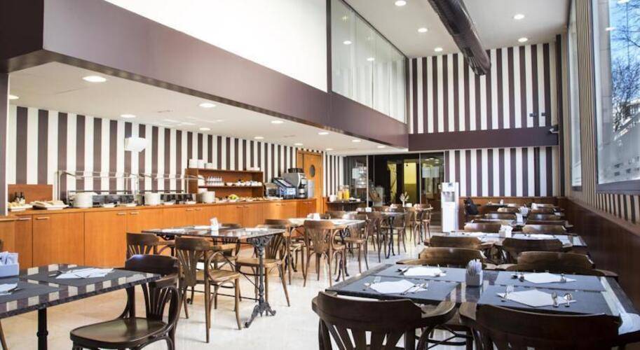 Bcn Urban Del Comte — фото 19