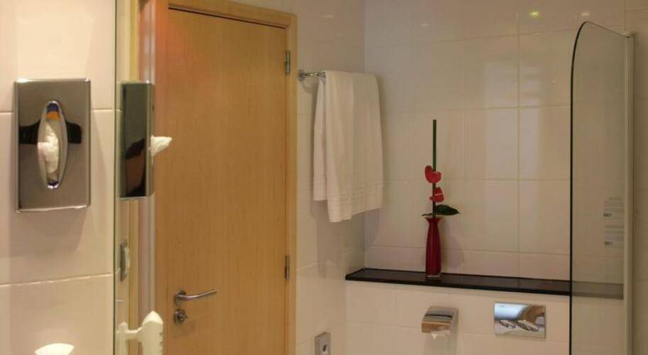 Holiday Inn Express Barcelona City 22@ — фото 15