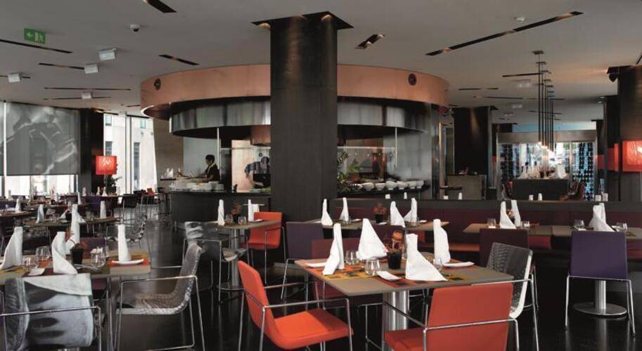 Novotel Barcelona City — фото 21