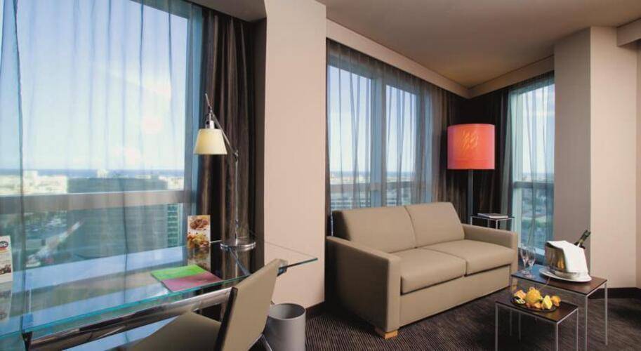 Novotel Barcelona City — фото 27