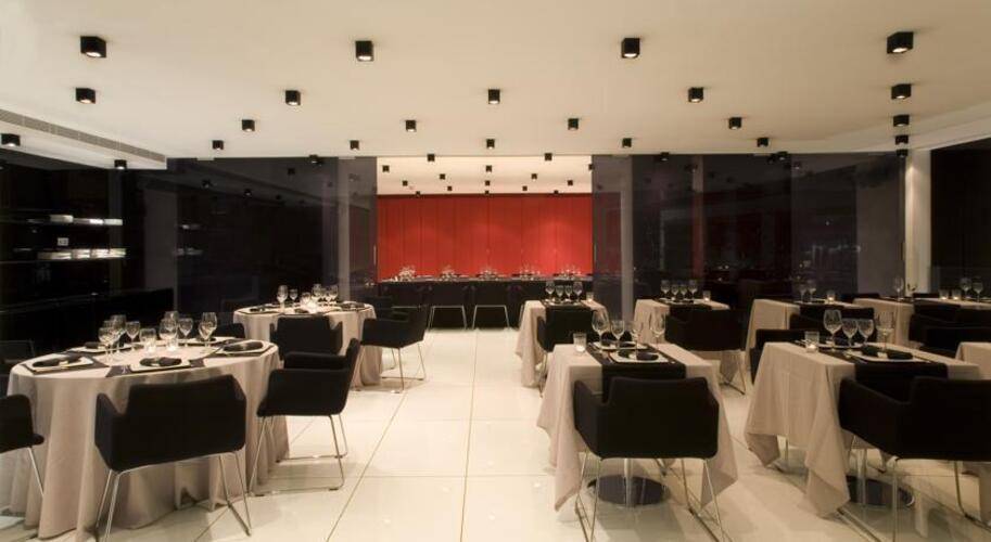 Alexandra Barcelona - A Doubletree By Hilton Hotel — фото 17