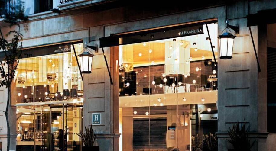 Alexandra Barcelona - A Doubletree By Hilton Hotel — фото 11