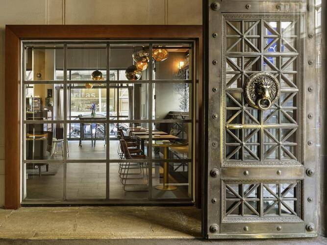 Grand Hotel Central — фото 20