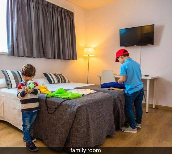 Aparthotel Atenea — фото 18