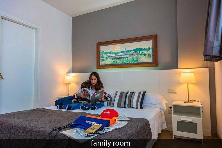 Aparthotel Atenea — фото 21