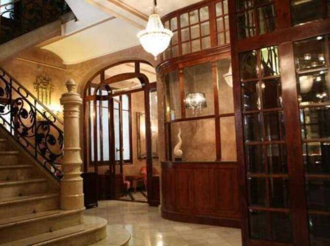 Nouvel Hotel — фото 24