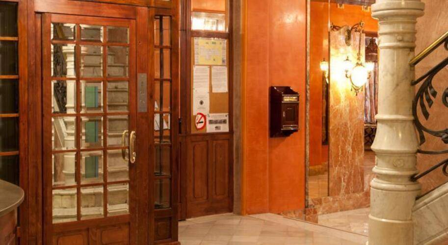 Nouvel Hotel — фото 7