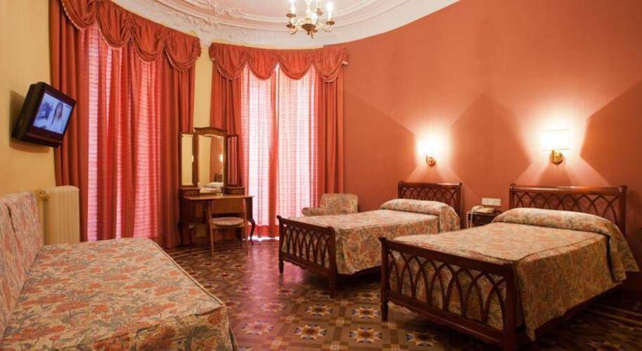 Nouvel Hotel — фото 13