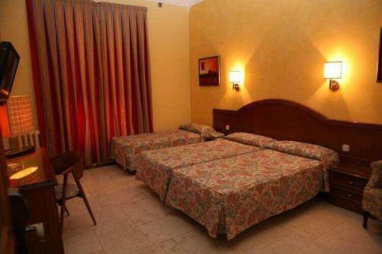 Nouvel Hotel — фото 33