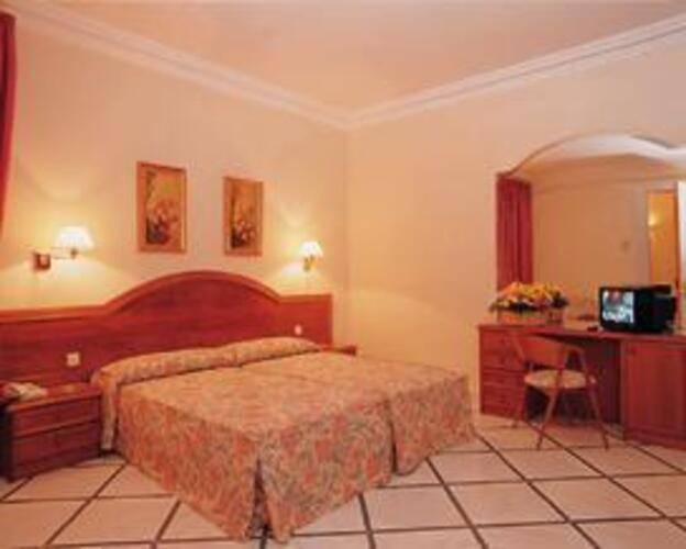 Nouvel Hotel — фото 19