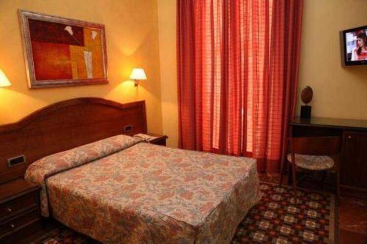 Nouvel Hotel — фото 36