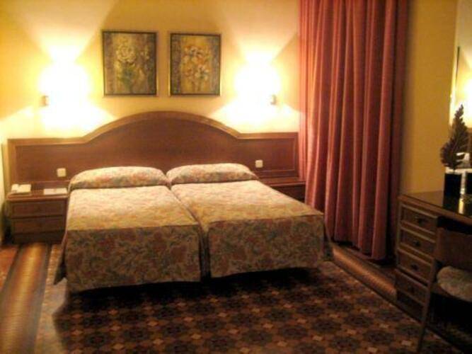 Nouvel Hotel — фото 21