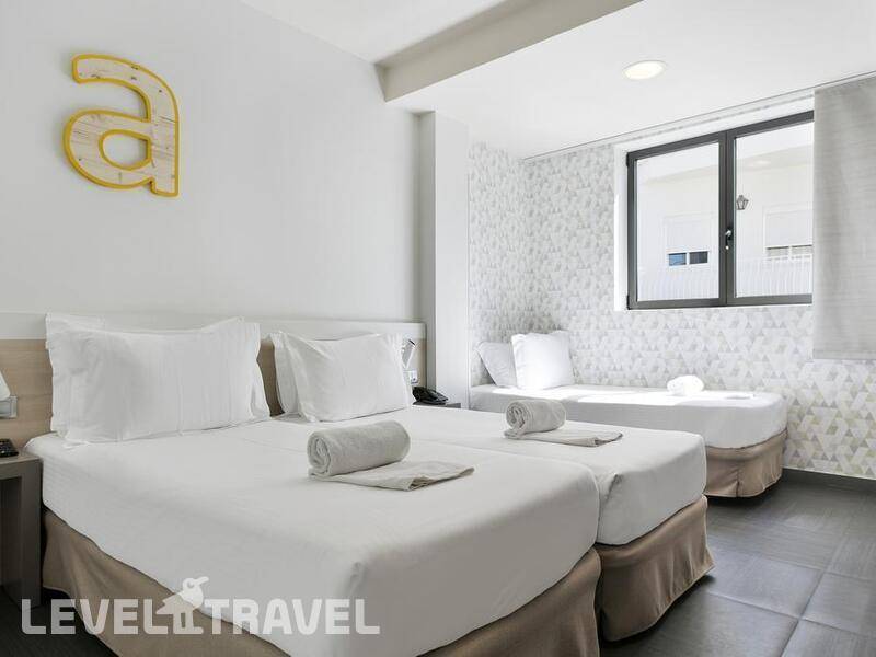 Фотография Laumon Hotel