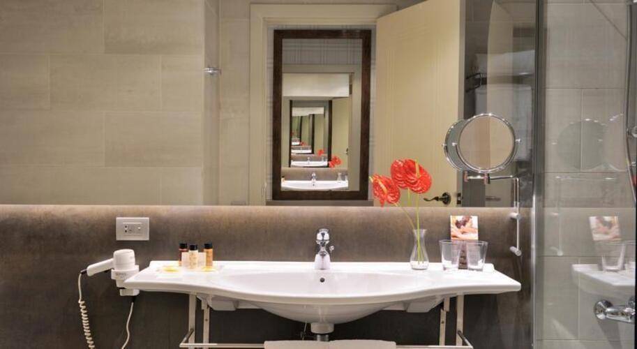 Duquesa De Cardona Hotel — фото 21