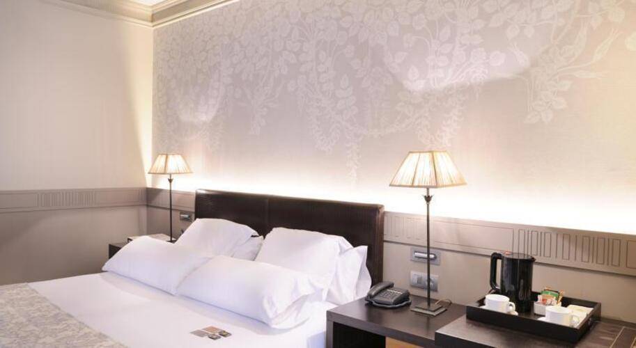 Duquesa De Cardona Hotel — фото 26