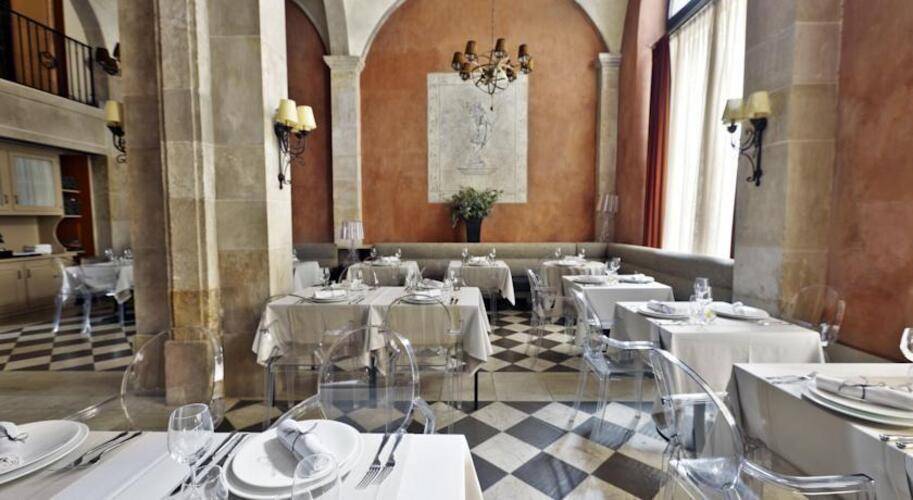 Duquesa De Cardona Hotel — фото 3