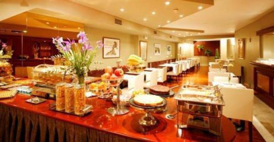 Hotel Caledonian — фото 13