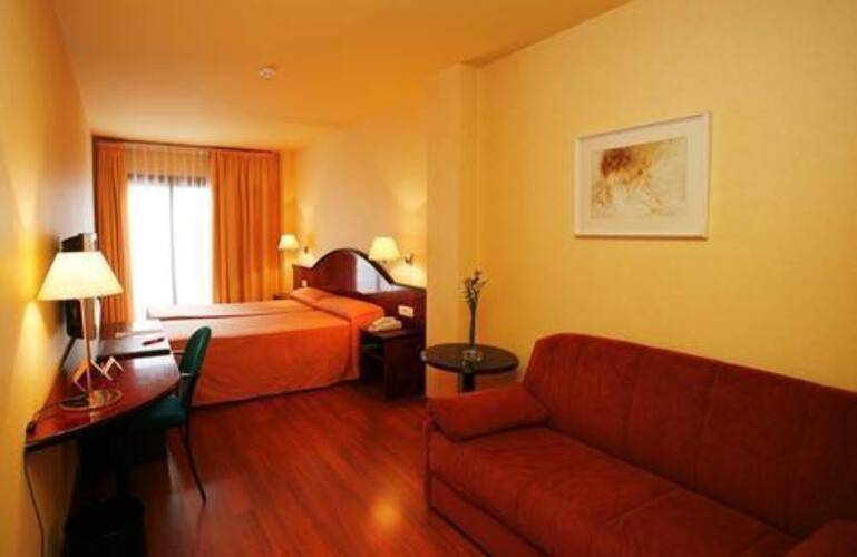 Hotel Caledonian — фото 10