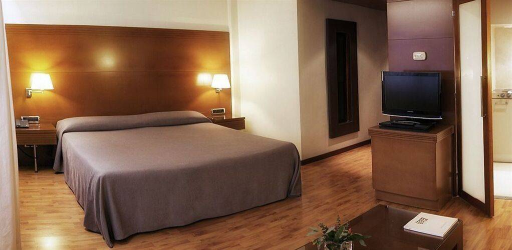 Aparthotel Mariano Cubi — фото 8