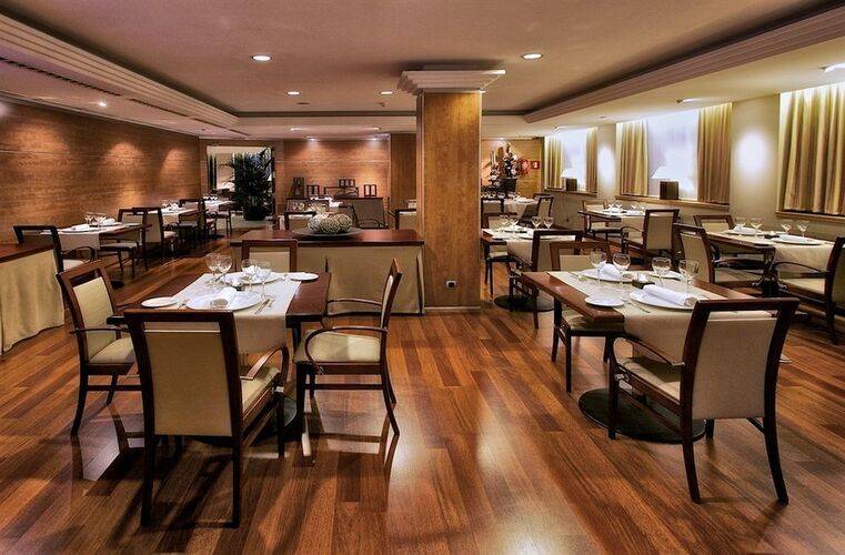 Aparthotel Mariano Cubi — фото 10