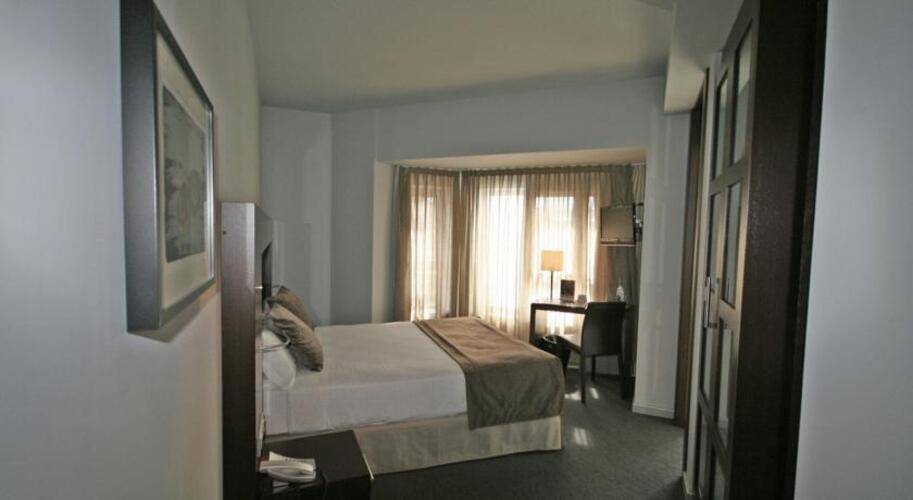 Hotel Madanis Liceo